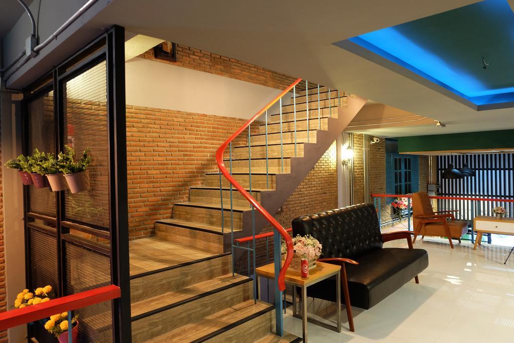 Отель Bann Aom Boutique Pranburi Экстерьер фото