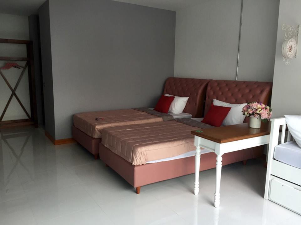 Отель Bann Aom Boutique Pranburi Экстерьер фото